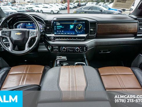 Used 2024 Chevrolet Silverado 1500 High Country w/ High Country Premium Package image 26