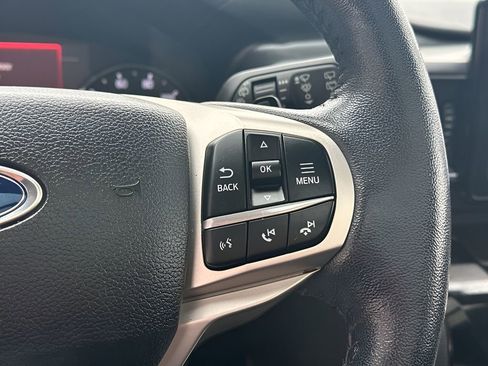 Used 2021 Ford Explorer Limited w/ Equipment Group 301A image 16