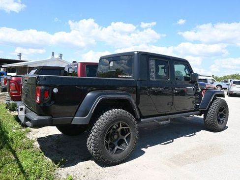 Used 2022 Jeep Gladiator Sport AWD/4WD image 17