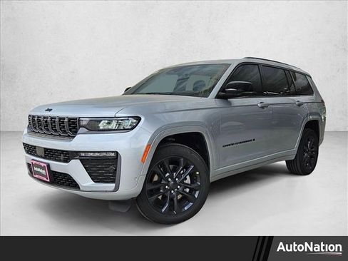 New 2026 Jeep Grand Cherokee L Limited image 1