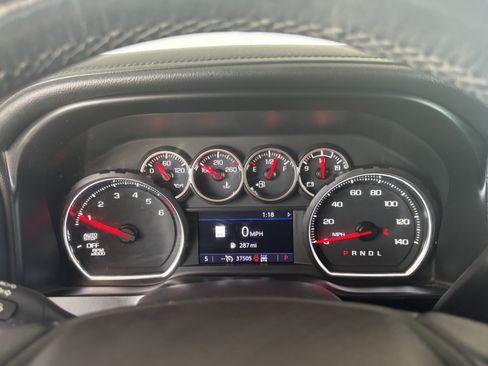 Used 2021 Chevrolet Silverado 1500 LTZ AWD/4WD image 13