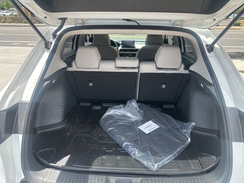 Certified 2025 Honda HR-V LX image 16