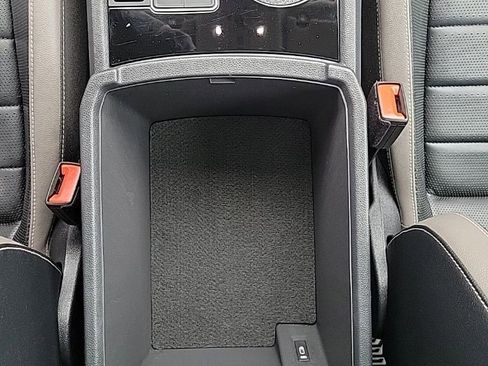 Certified 2022 Volkswagen Atlas SEL Premium AWD/4WD image 43