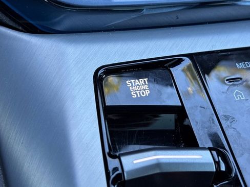 Used 2025 BMW X3 M50 w/ Premium Package image 25