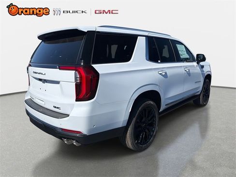 New 2026 GMC Yukon Denali Ultimate w/ LPO, Floor Liner Package image 3