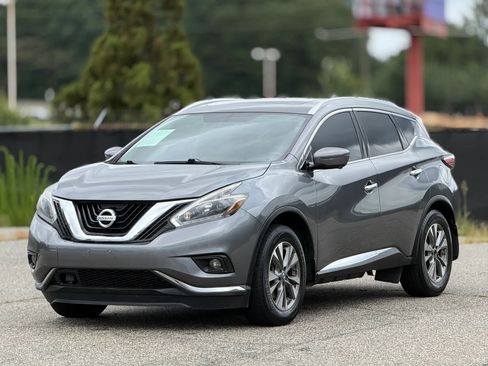 Used 2018 Nissan Murano SL w/ Moonroof Package AWD/4WD image 6