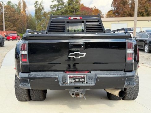 Used 2016 Chevrolet Silverado 3500 High Country w/ Duramax Plus Package image 8