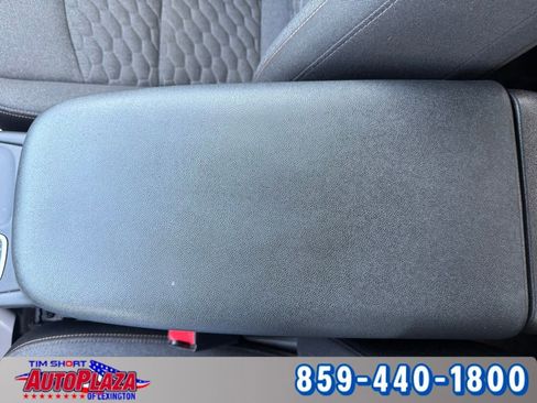 Used 2021 Chevrolet Equinox LT FWD image 29