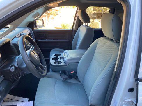 Used 2016 RAM 1500 Express image 22