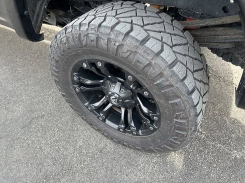 Certified 2022 Ford F250 Lariat w/ Tremor Off-Road Package image 8