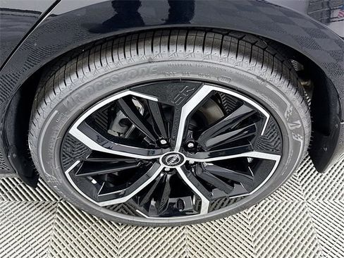 New 2025 Nissan Altima 2.5 SR image 4