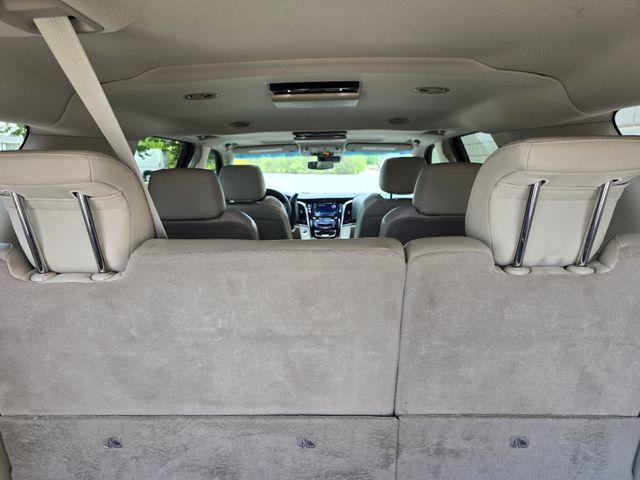 Used 2018 Cadillac Escalade ESV Premium Luxury AWD/4WD image 56