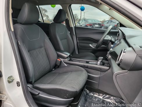 Used 2021 Nissan Kicks SV image 31