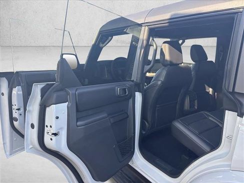 New 2026 Ford Bronco Outer Banks AWD/4WD image 9