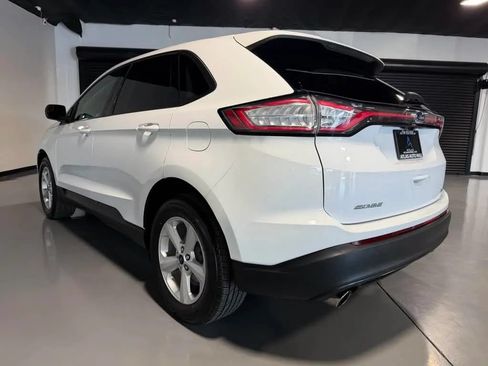 Used 2018 Ford Edge SE FWD image 6