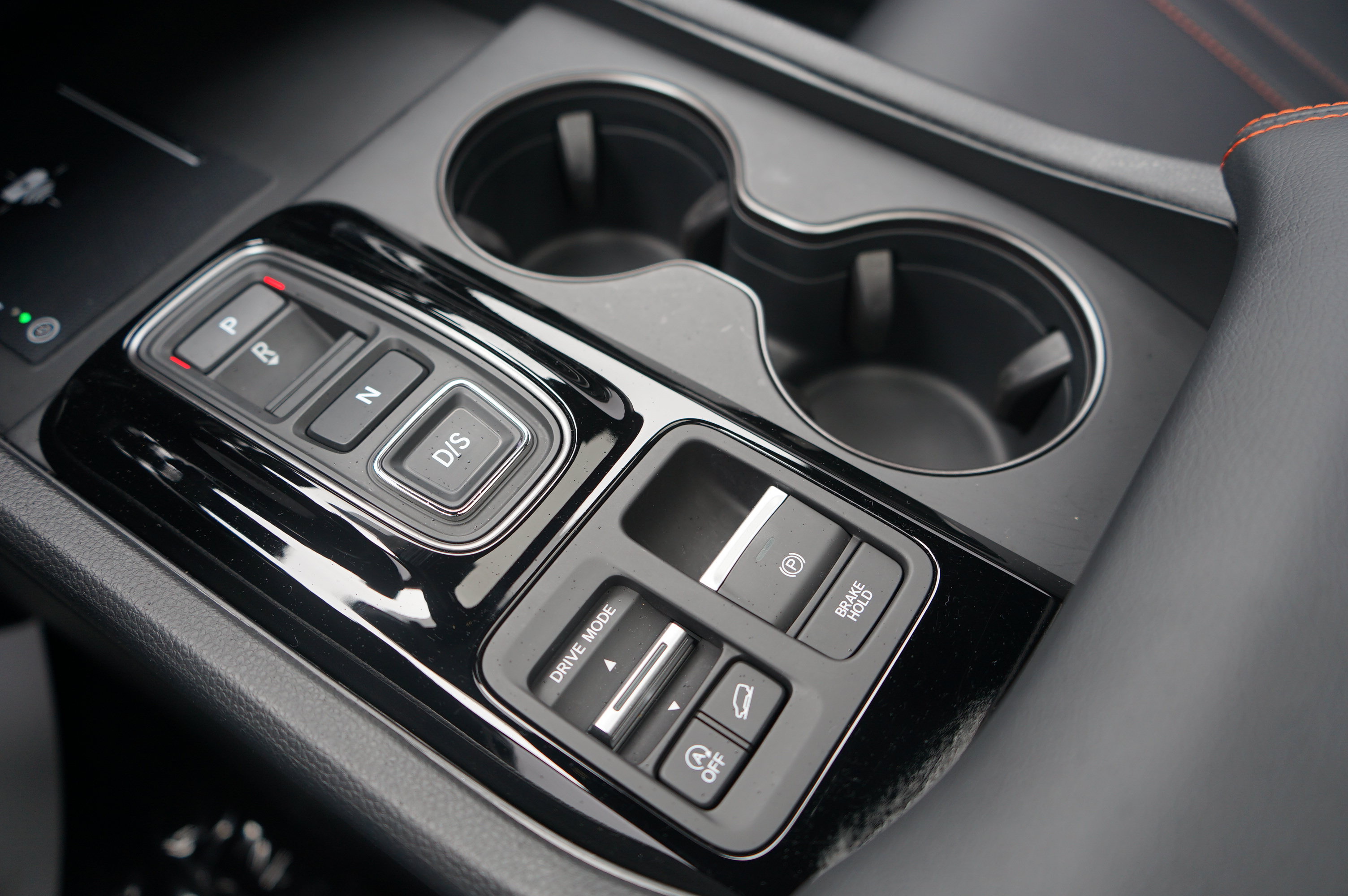 Used 2025 Honda Pilot TrailSport image 24