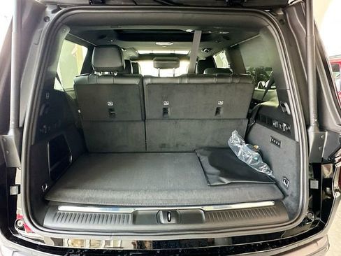 New 2026 Jeep Grand Wagoneer Summit w/ Premium Group III AWD/4WD image 27