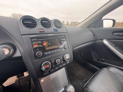 Used 2012 Nissan Altima 2.5 S w/ 2.5S Premium Pkg image 19