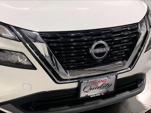 Used 2023 Nissan Rogue S image 30