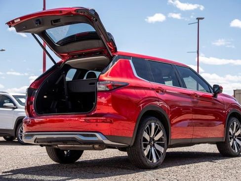 New 2026 Mitsubishi Outlander SE AWD/4WD image 5