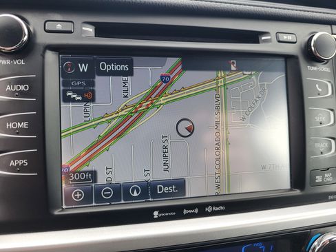 Used 2017 Toyota Highlander XLE image 25