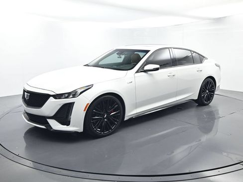 Used 2022 Cadillac CT5 V w/ Platinum Package RWD image 1