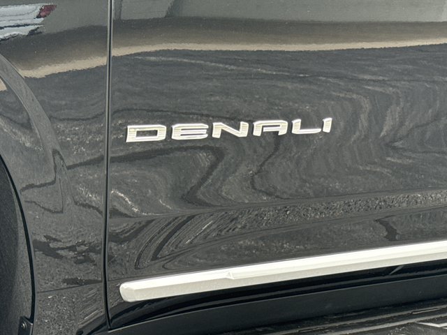 Used 2026 GMC Yukon XL Denali w/ LPO, Floor Liner Package AWD/4WD image 15