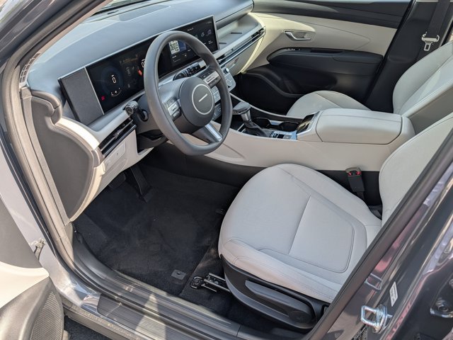Used 2026 Hyundai Tucson SE FWD image 9