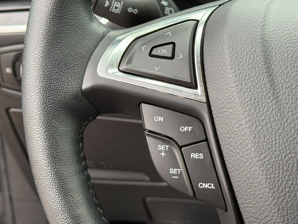 Used 2024 Ford Edge Titanium AWD/4WD image 19