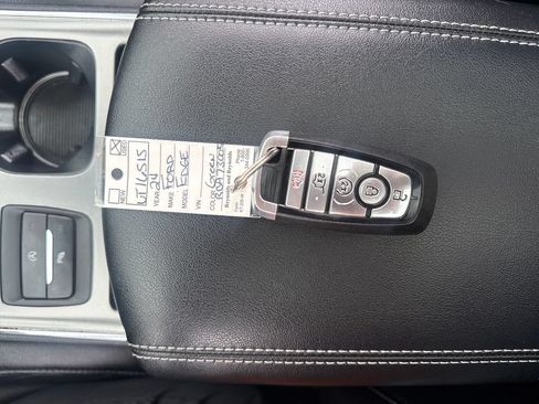 Used 2024 Ford Edge Titanium w/ Equipment Group 301A AWD/4WD image 38