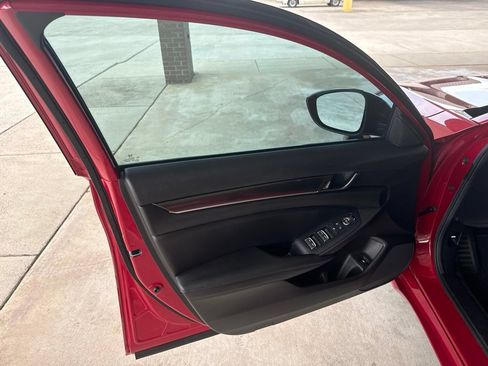 Used 2021 Honda Accord Sport Special Edition image 13