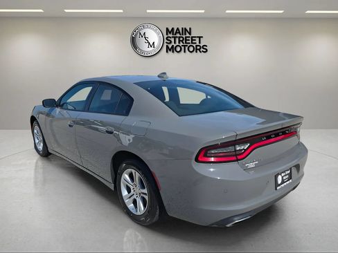 Used 2023 Dodge Charger SXT RWD image 3