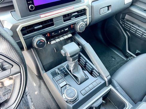 New 2025 Toyota Tacoma SR5 AWD/4WD image 17