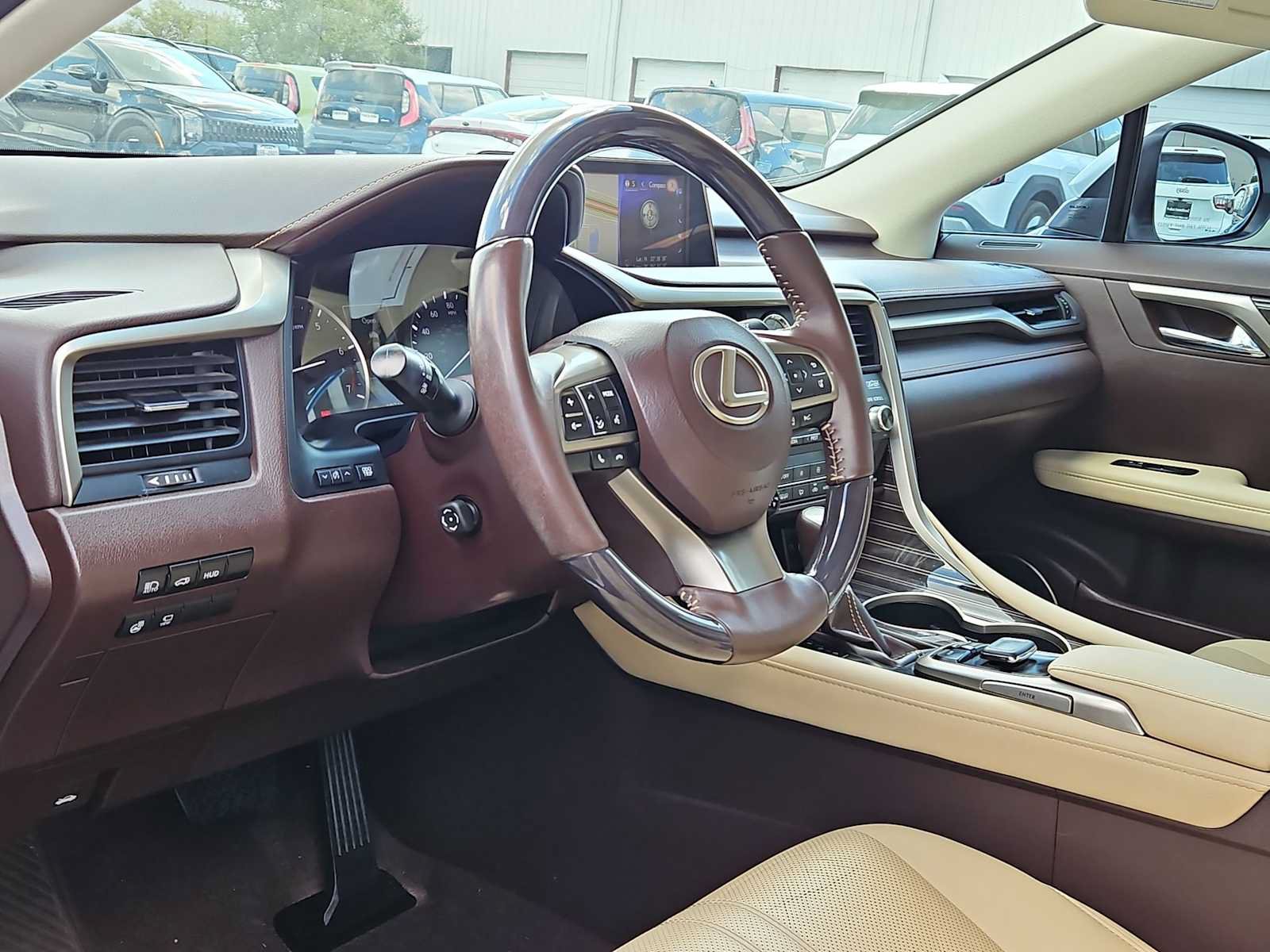 Used 2017 Lexus RX 350 FWD w/ Luxury Package image 2