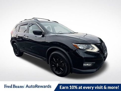 Used 2018 Nissan Rogue SV AWD/4WD image 1