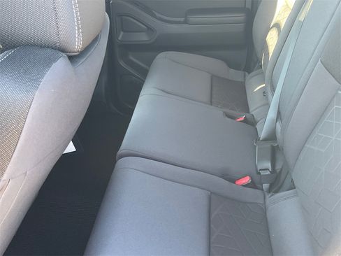 New 2025 Nissan Frontier SV w/ SV Convenience Package image 7