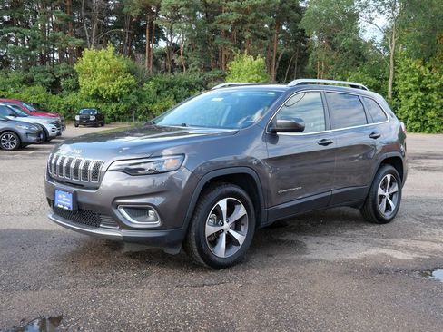 Used 2020 Jeep Cherokee Limited AWD/4WD image 2