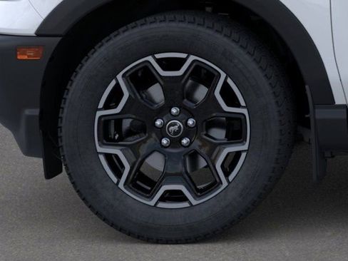 New 2026 Ford Bronco Sport Outer Banks AWD/4WD image 19