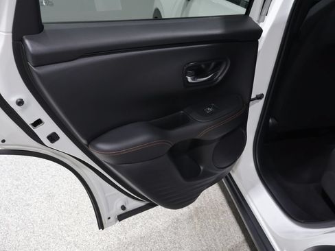 Used 2023 Honda HR-V Sport image 19