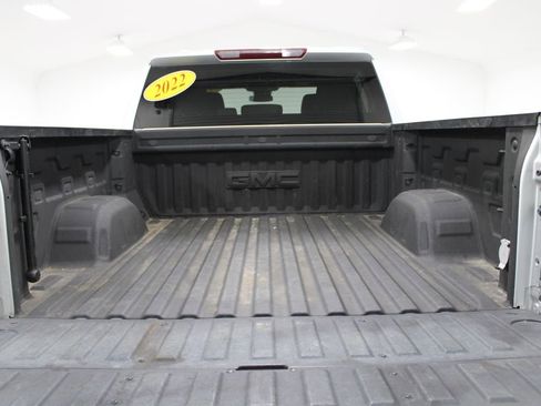 Used 2022 GMC Sierra 1500 SLE AWD/4WD image 15