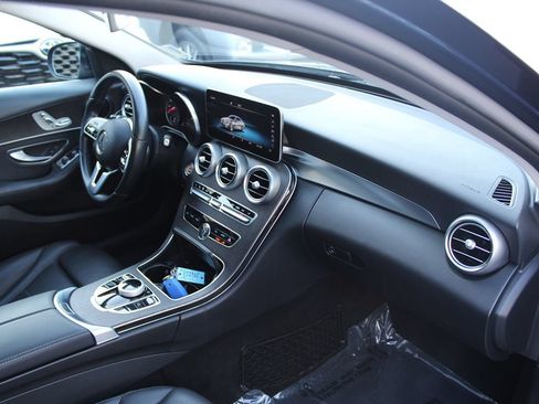 Used 2019 Mercedes-Benz C 300 Sedan image 22