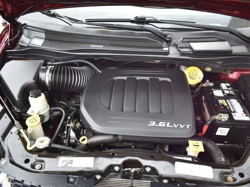 Used 2019 Dodge Grand Caravan SXT FWD image 49