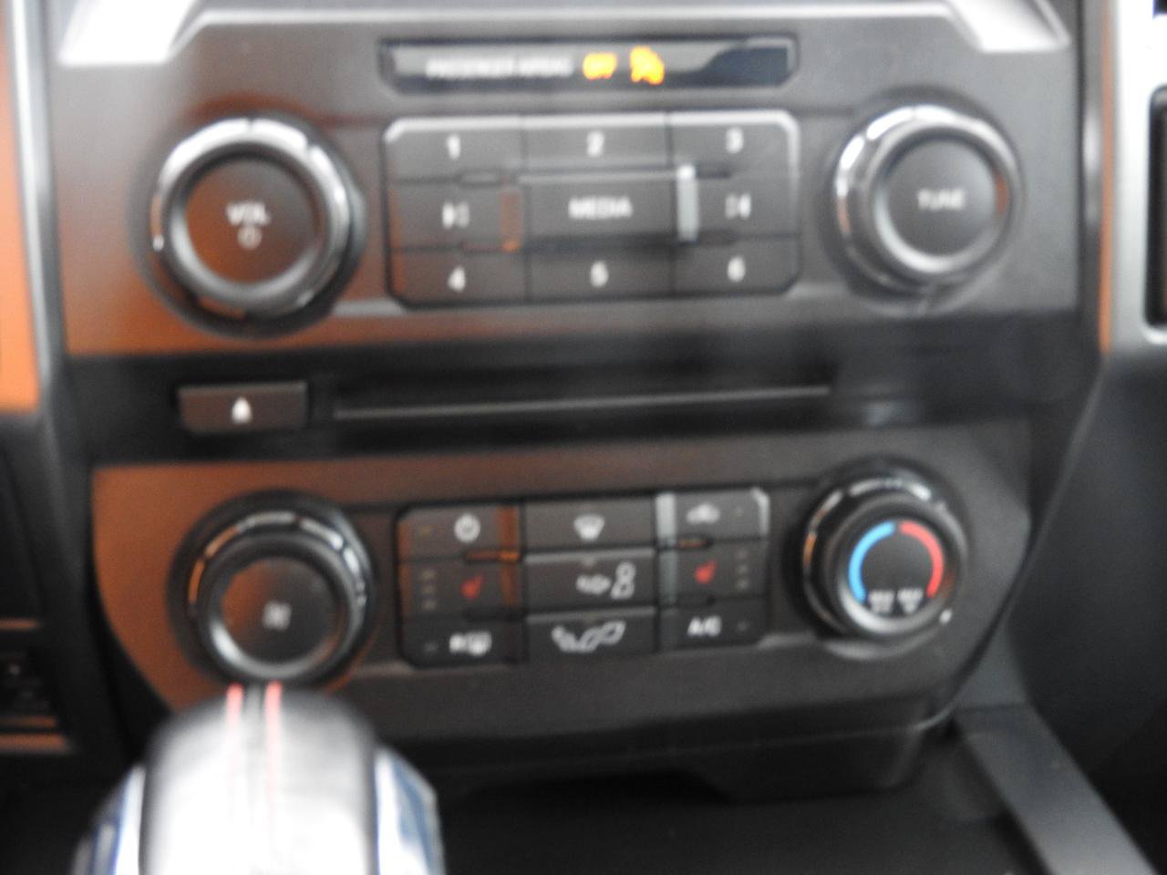 Used 2018 Ford F150 XLT w/ Equipment Group 302A Luxury AWD/4WD image 17