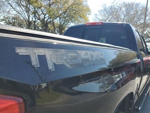 Used 2014 Toyota Tundra SR5 w/ TRD Off Road Package image 7