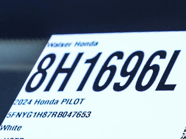 Used 2024 Honda Pilot Elite image 33
