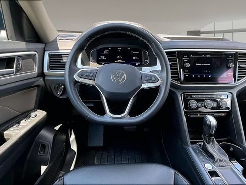 Used 2022 Volkswagen Atlas SE FWD image 8