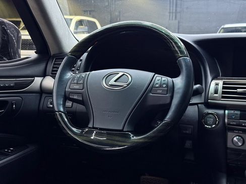 Used 2013 Lexus LS 460 460 image 23