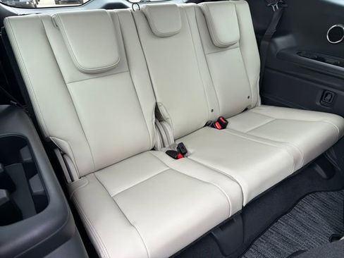 New 2026 Subaru Ascent Limited AWD/4WD image 23