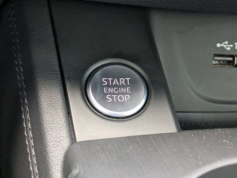 Used 2019 Audi A4 2.0T Premium Plus image 31