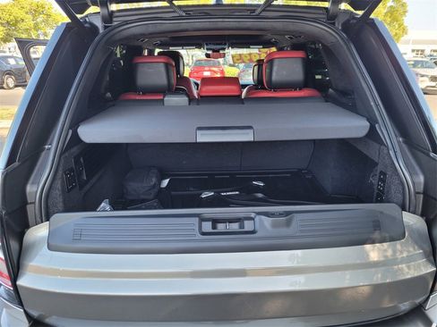Used 2020 Land Rover Range Rover Autobiography image 36